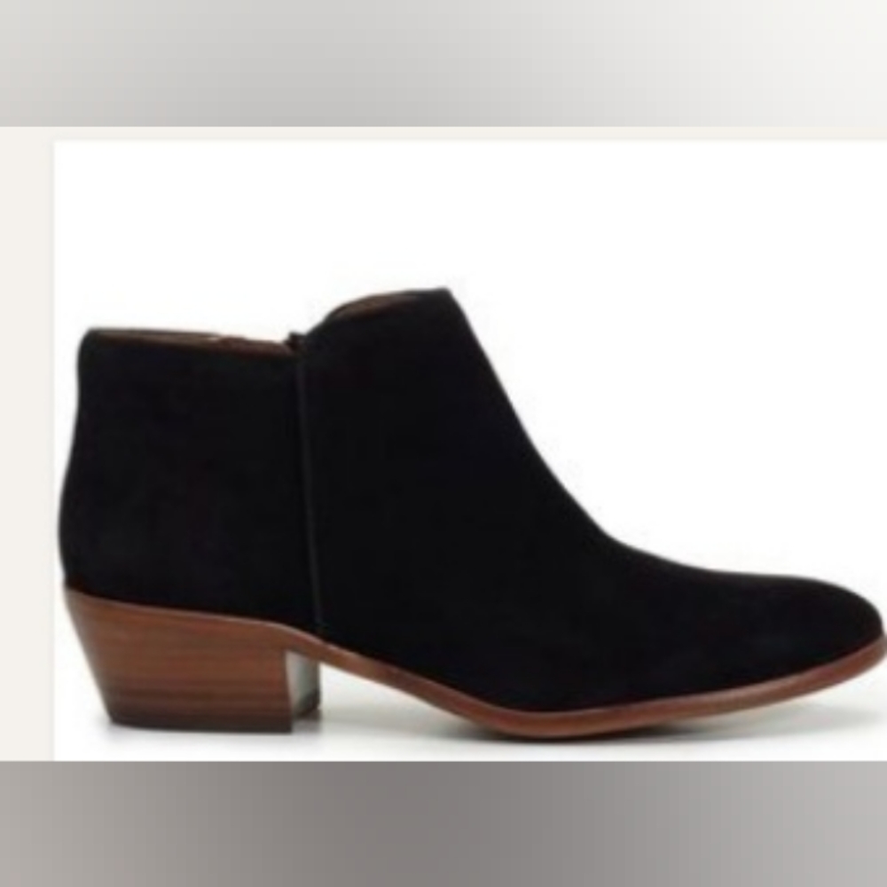 Sam Edelman Petty black Suede Chelsea Ankle Booties 7.5